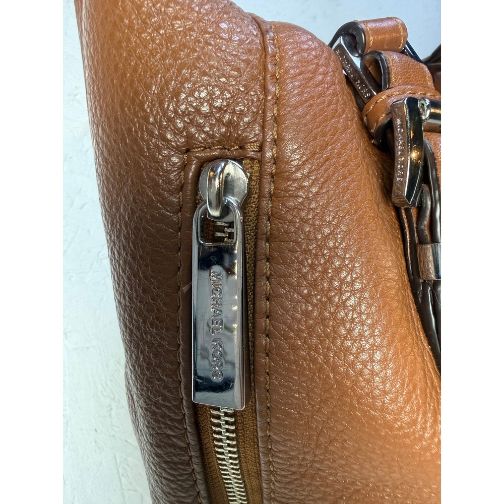 Michael Kors Bedford Brown Pebbled Leather Hobo Shoulder Bag Silver Hardware - Picture 14 of 14